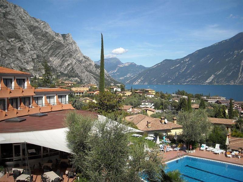 Aria Life Hotel Limone sul Garda Buitenkant foto